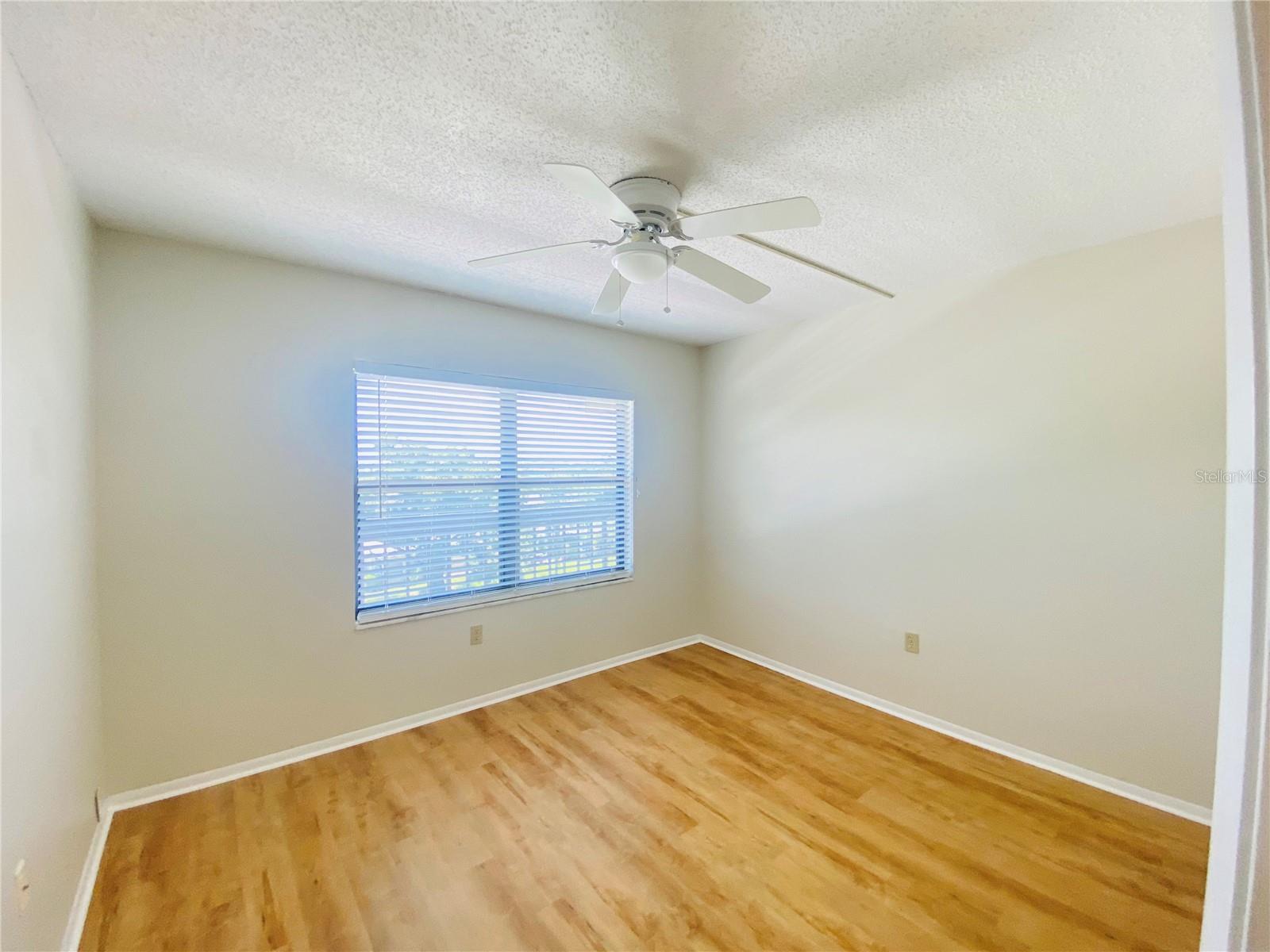 505 30TH AVE W #E406 — photo 23