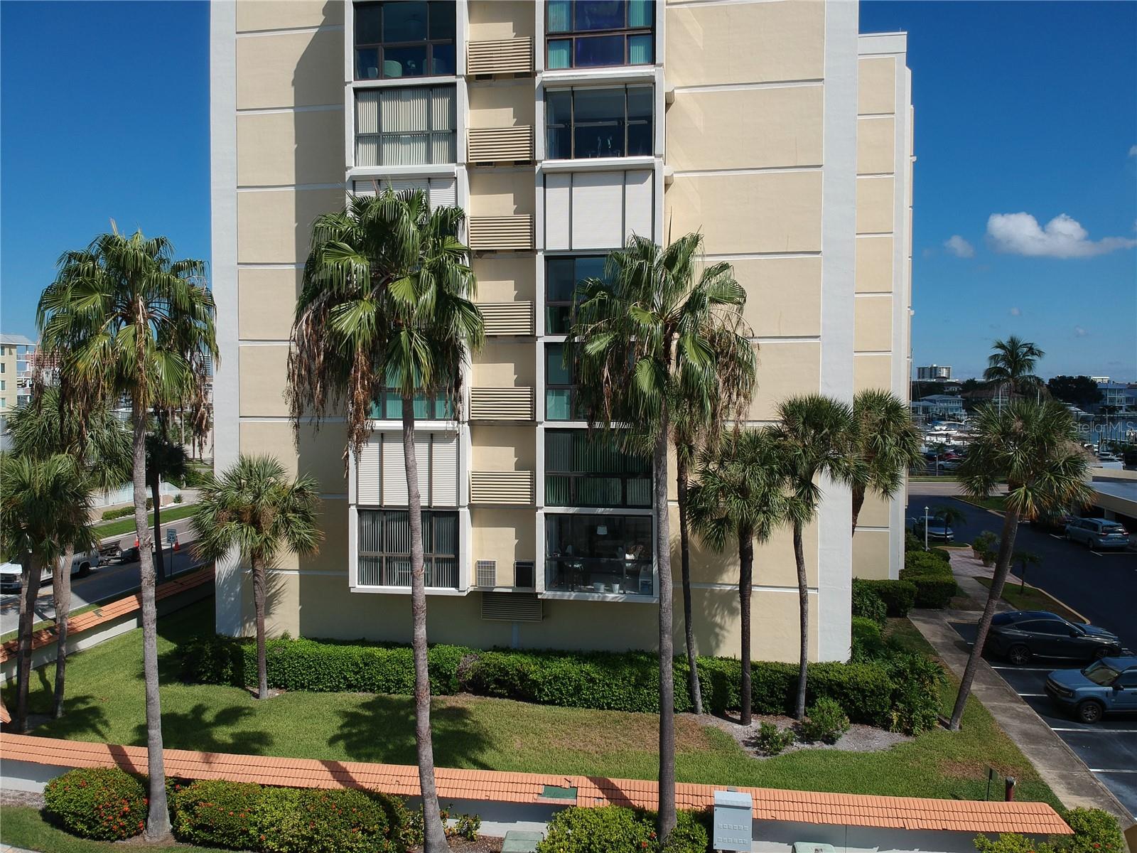 800 S GULFVIEW BLVD #508 — photo 2