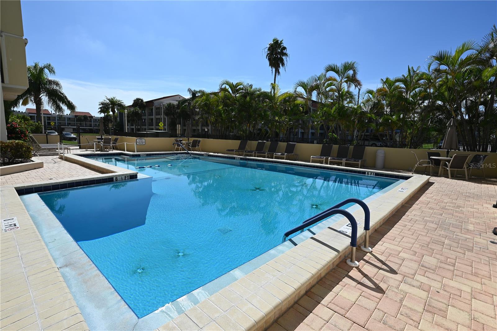 800 S GULFVIEW BLVD #508 — photo 7