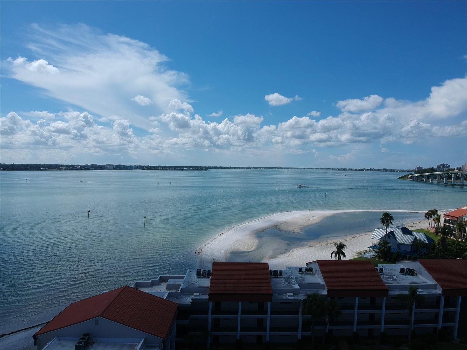 800 S GULFVIEW BLVD #508 — photo 25