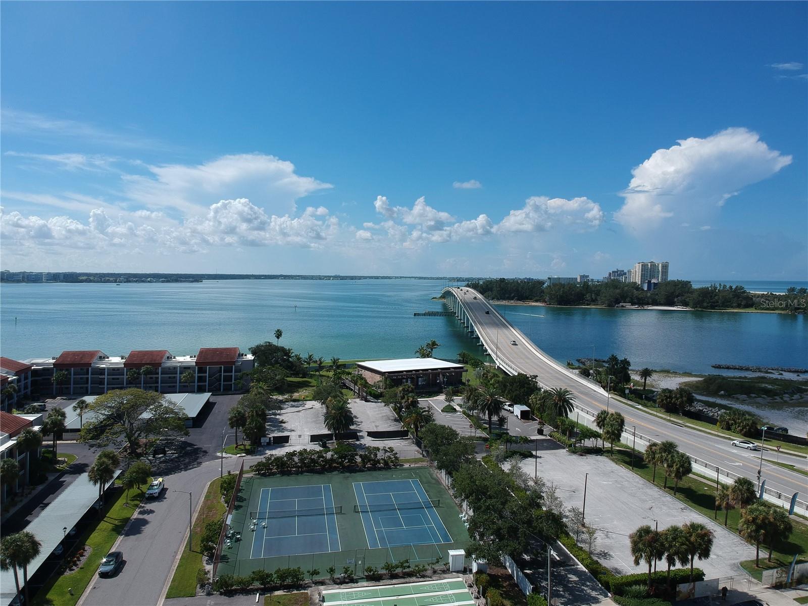 800 S GULFVIEW BLVD #508 — photo 9