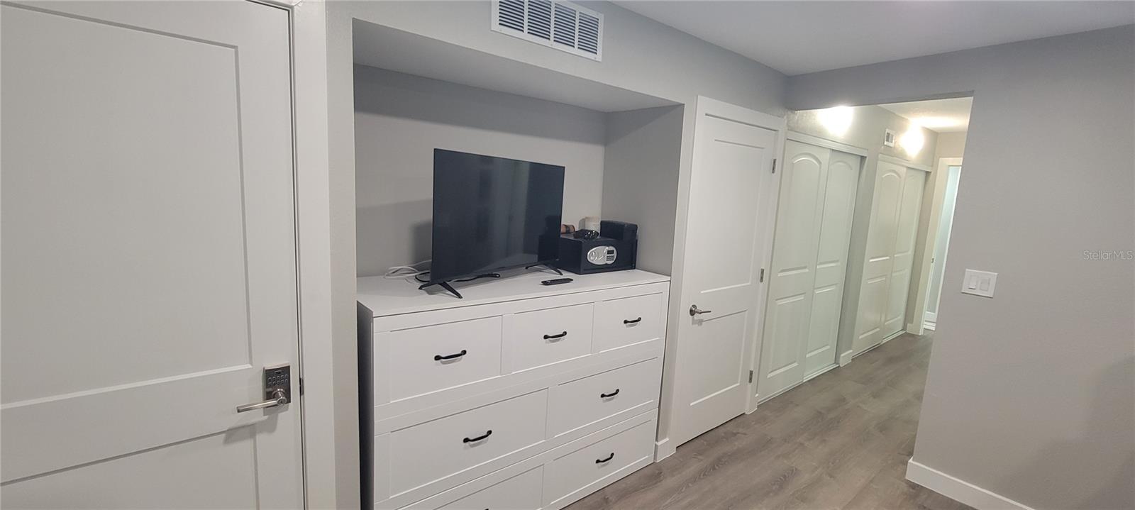 800 S GULFVIEW BLVD #508 — photo 37
