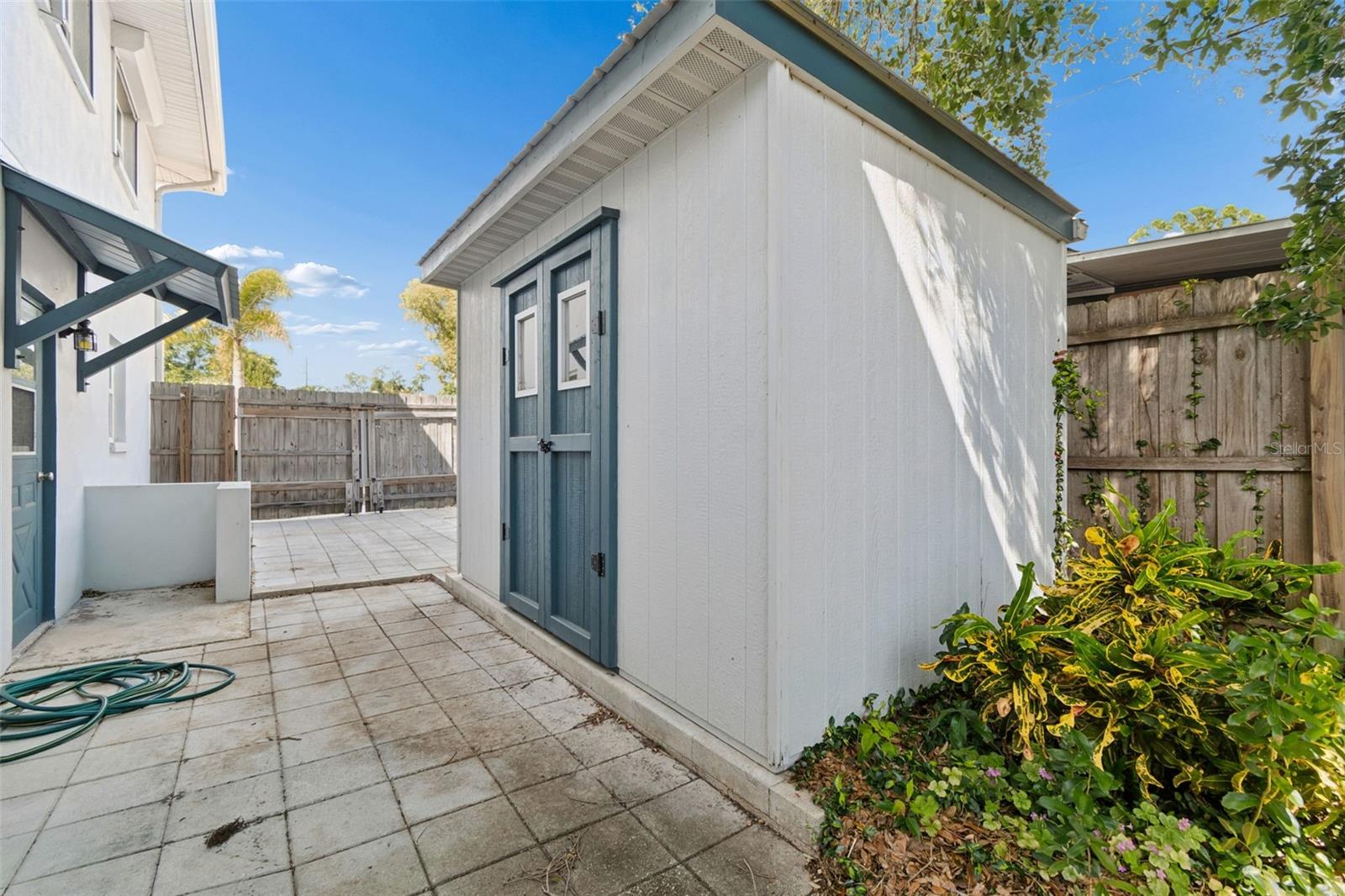 13548 BELLEWOOD AVE — photo 33
