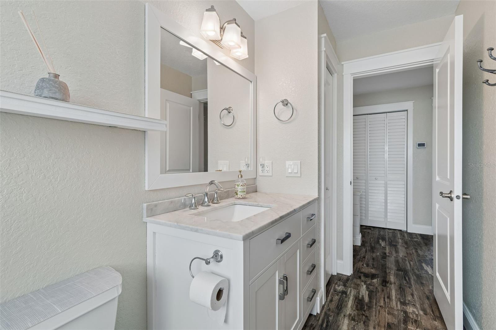 13548 BELLEWOOD AVE — photo 22