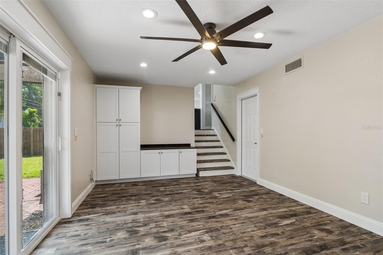 13548 BELLEWOOD AVE — photo 29