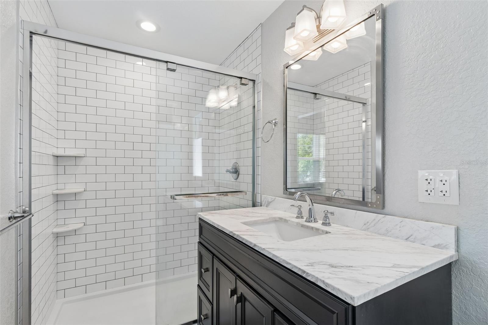 13548 BELLEWOOD AVE — photo 18