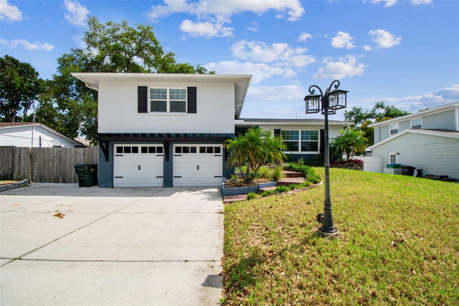 13548 BELLEWOOD AVE — photo 39