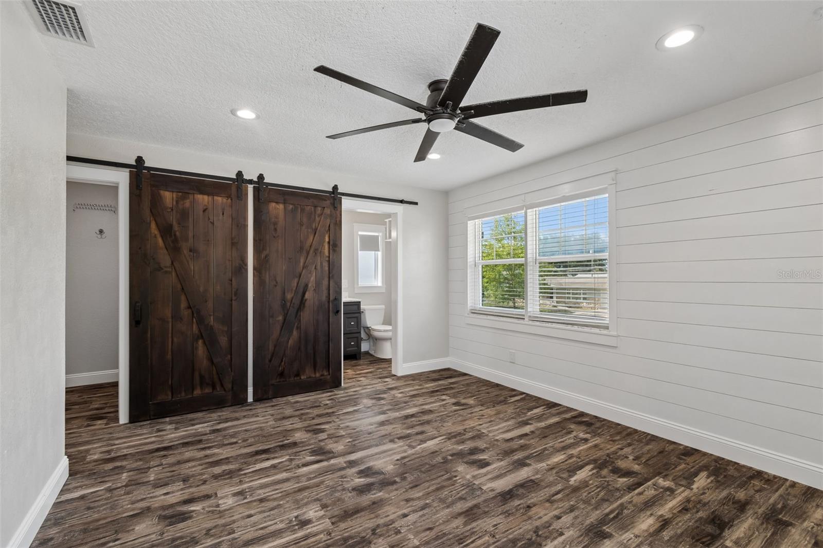 13548 BELLEWOOD AVE — photo 16