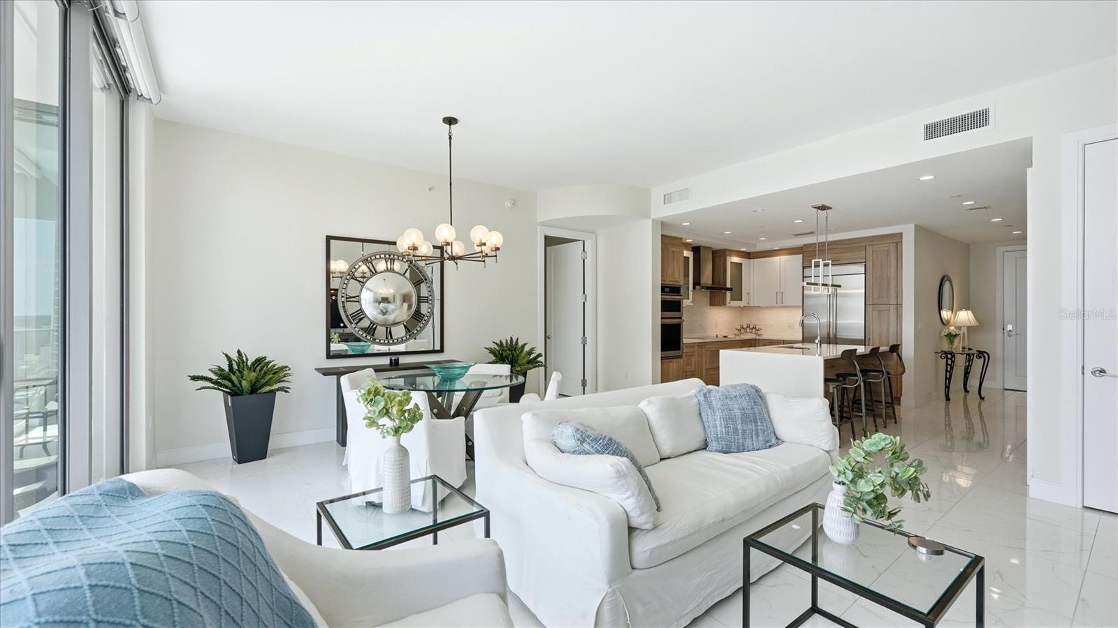 100 1ST AVE N #1407 — photo 4