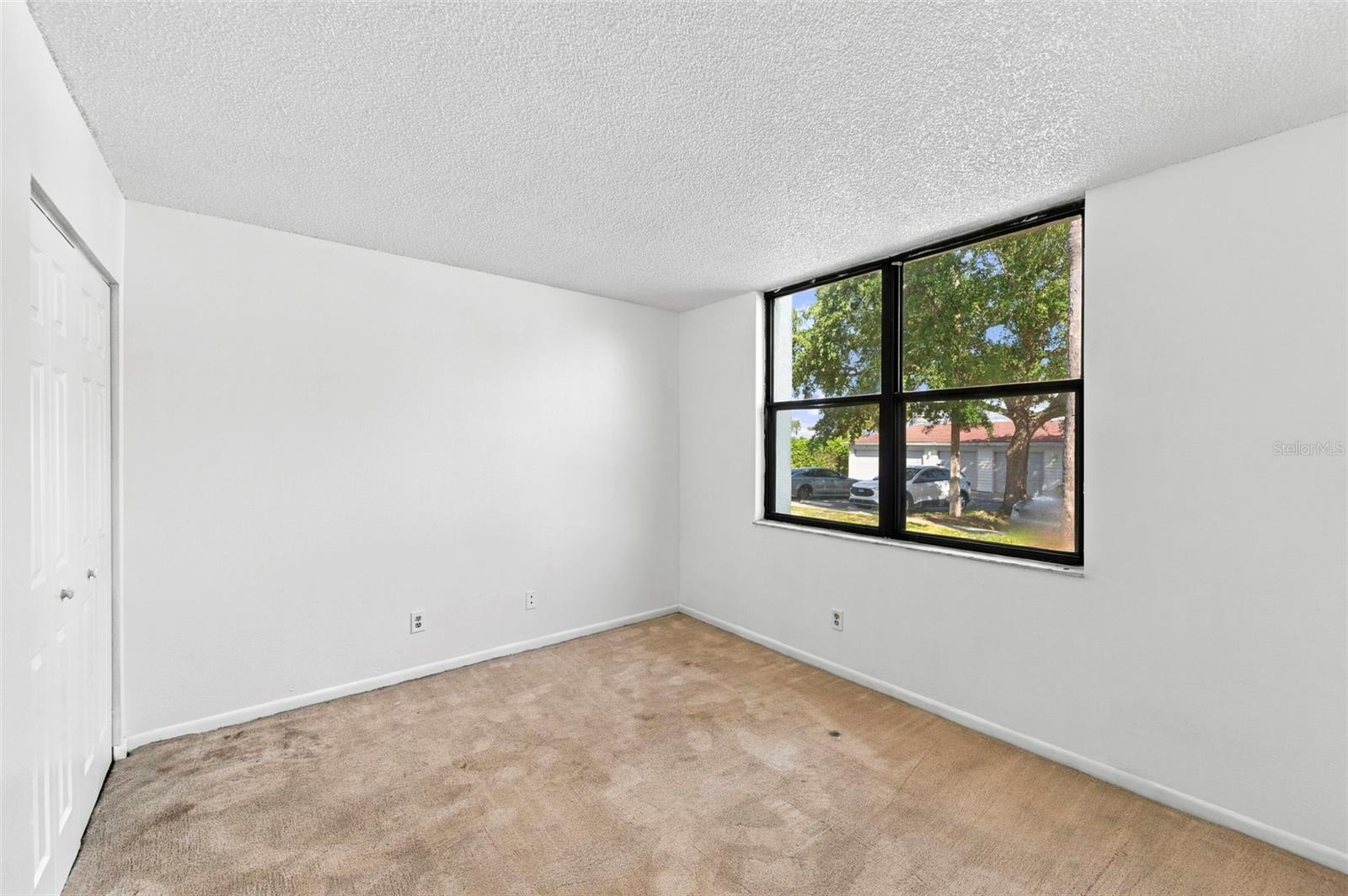 2051 SKIMMER CT W #112 — photo 16