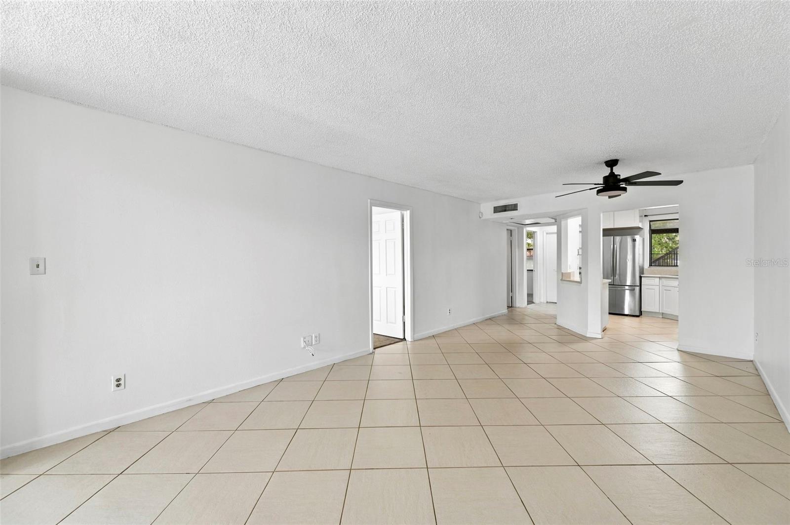 2051 SKIMMER CT W #112 — photo 6