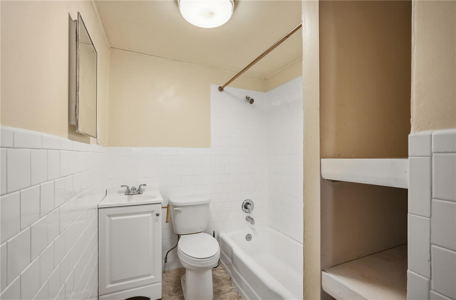 3508 E GENESEE ST — photo 15