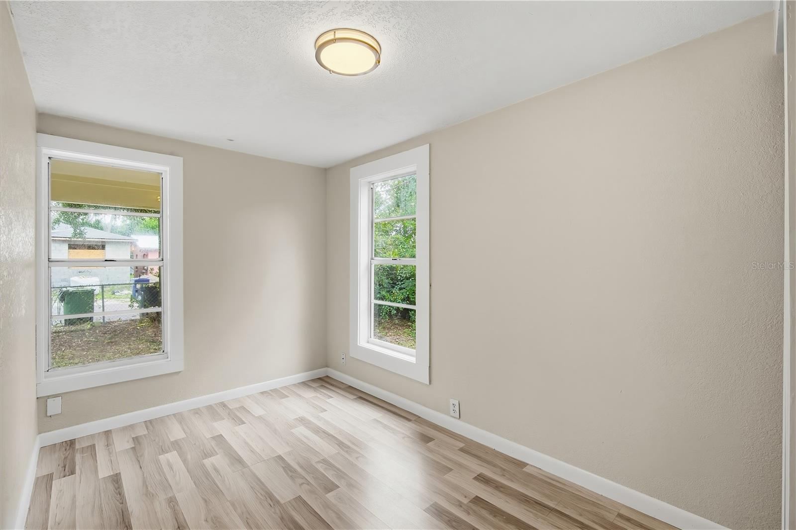 3508 E GENESEE ST — photo 13