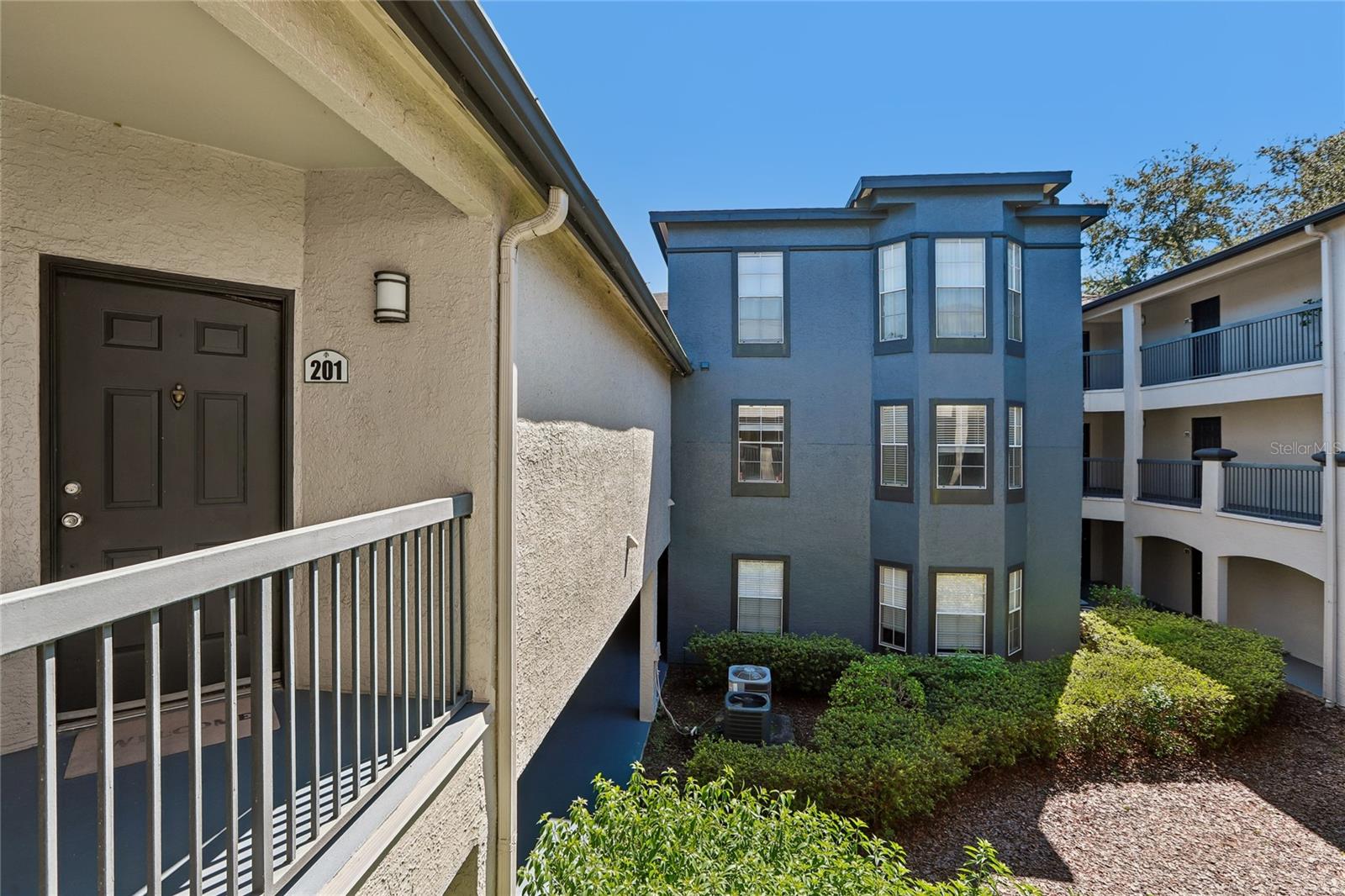 13110 ARBOR ISLE DR #201 — photo 3
