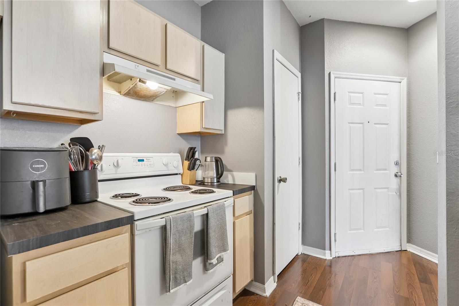 13110 ARBOR ISLE DR #201 — photo 13