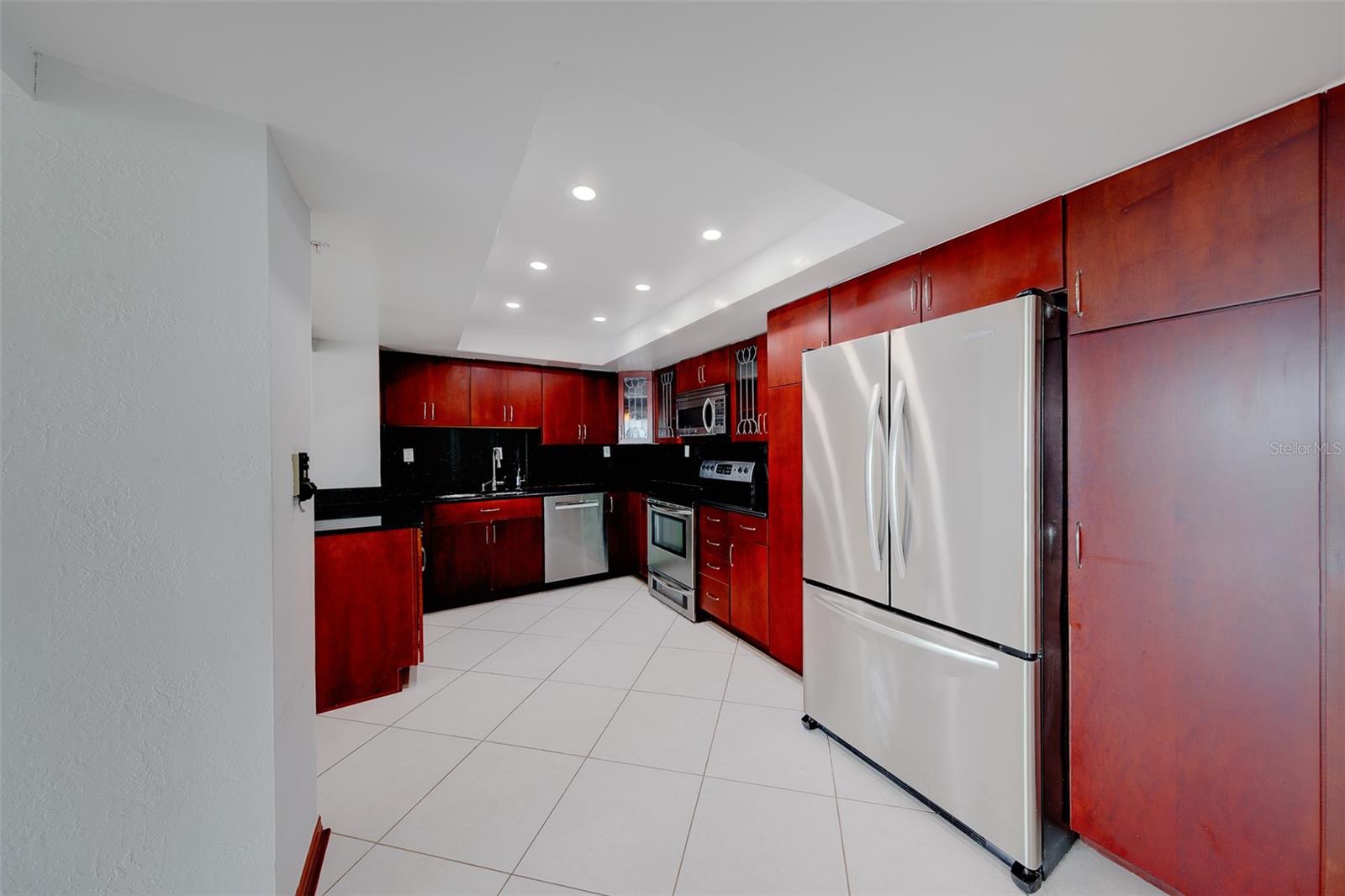 400 ISLAND WAY #1109 — photo 10