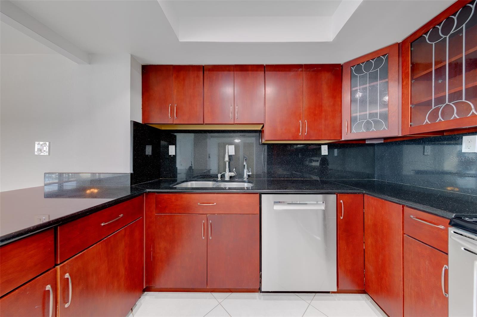 400 ISLAND WAY #1109 — photo 12