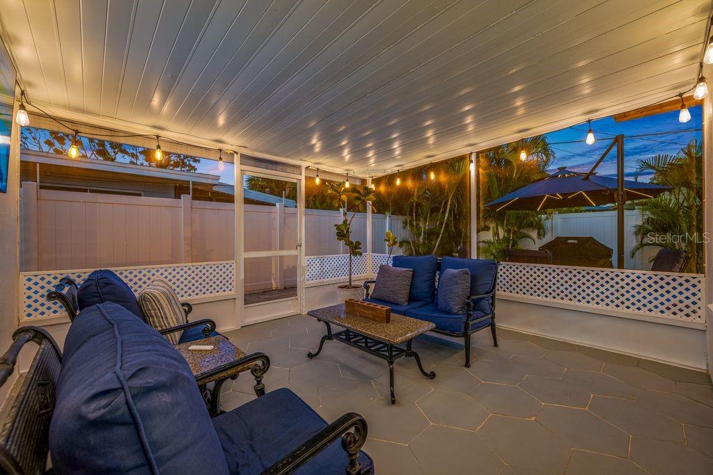 1444 COREY WAY S — photo 35