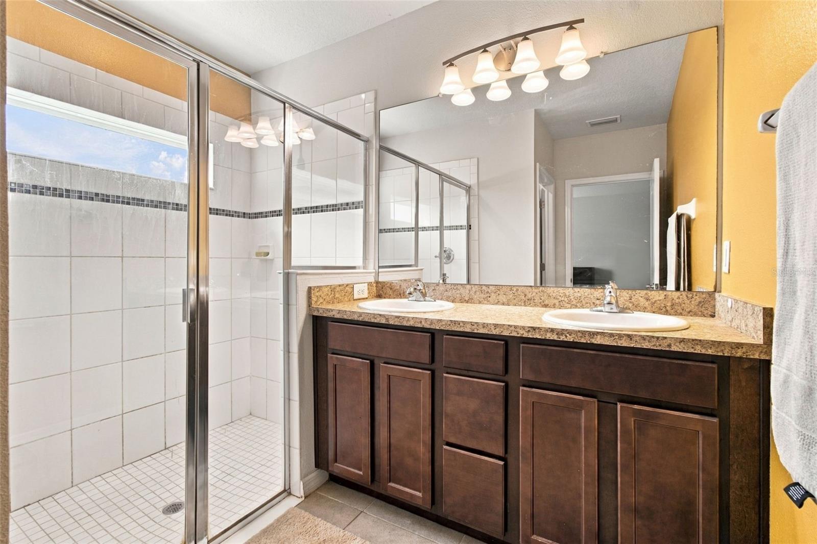 10359 HAWKS LANDING DR — photo 27