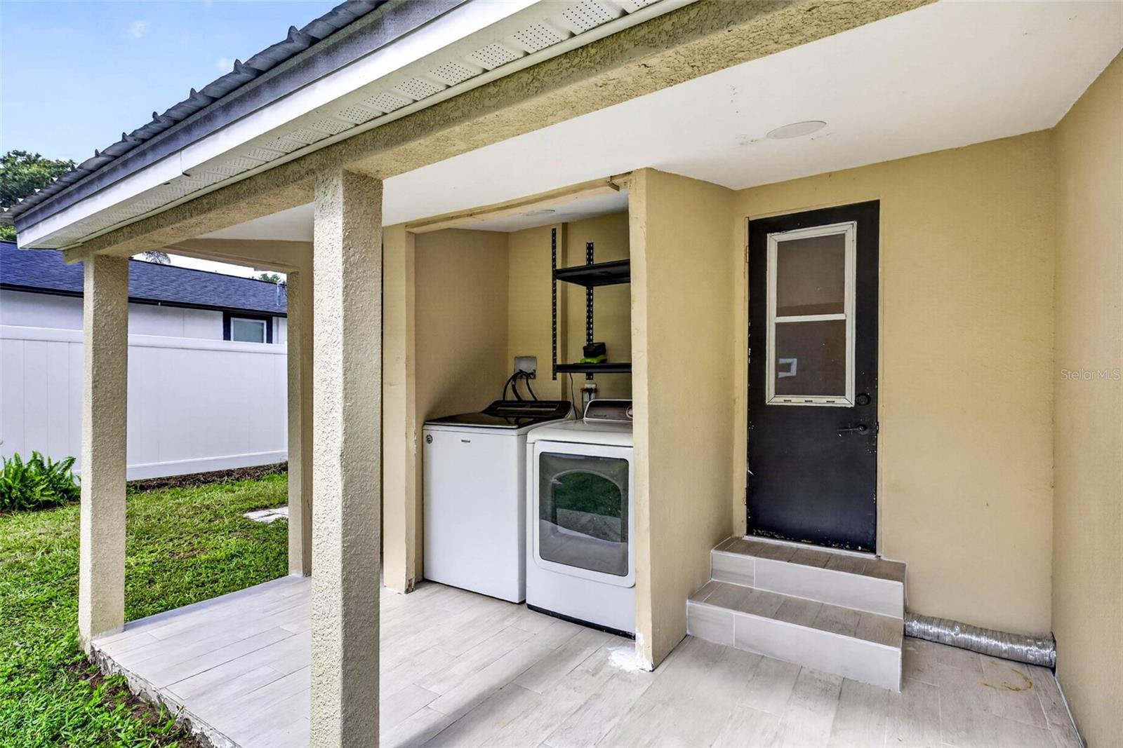 14352 LAWRENCE ST — photo 10