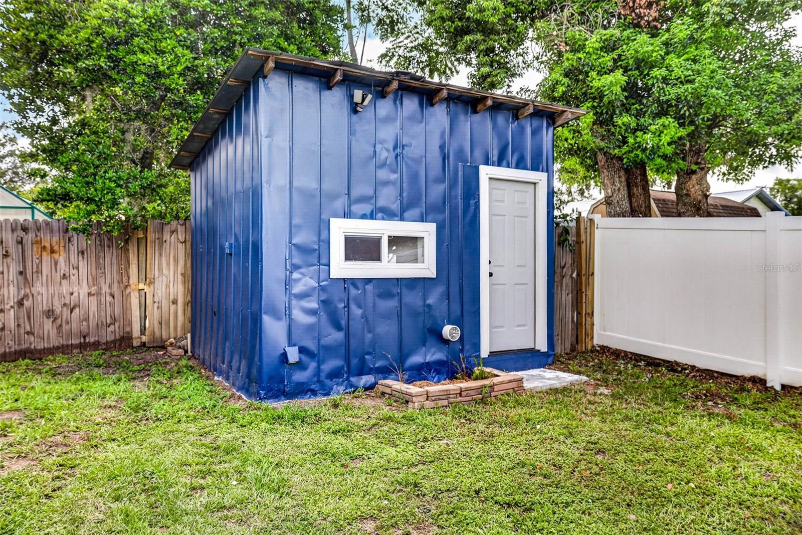 14352 LAWRENCE ST — photo 13