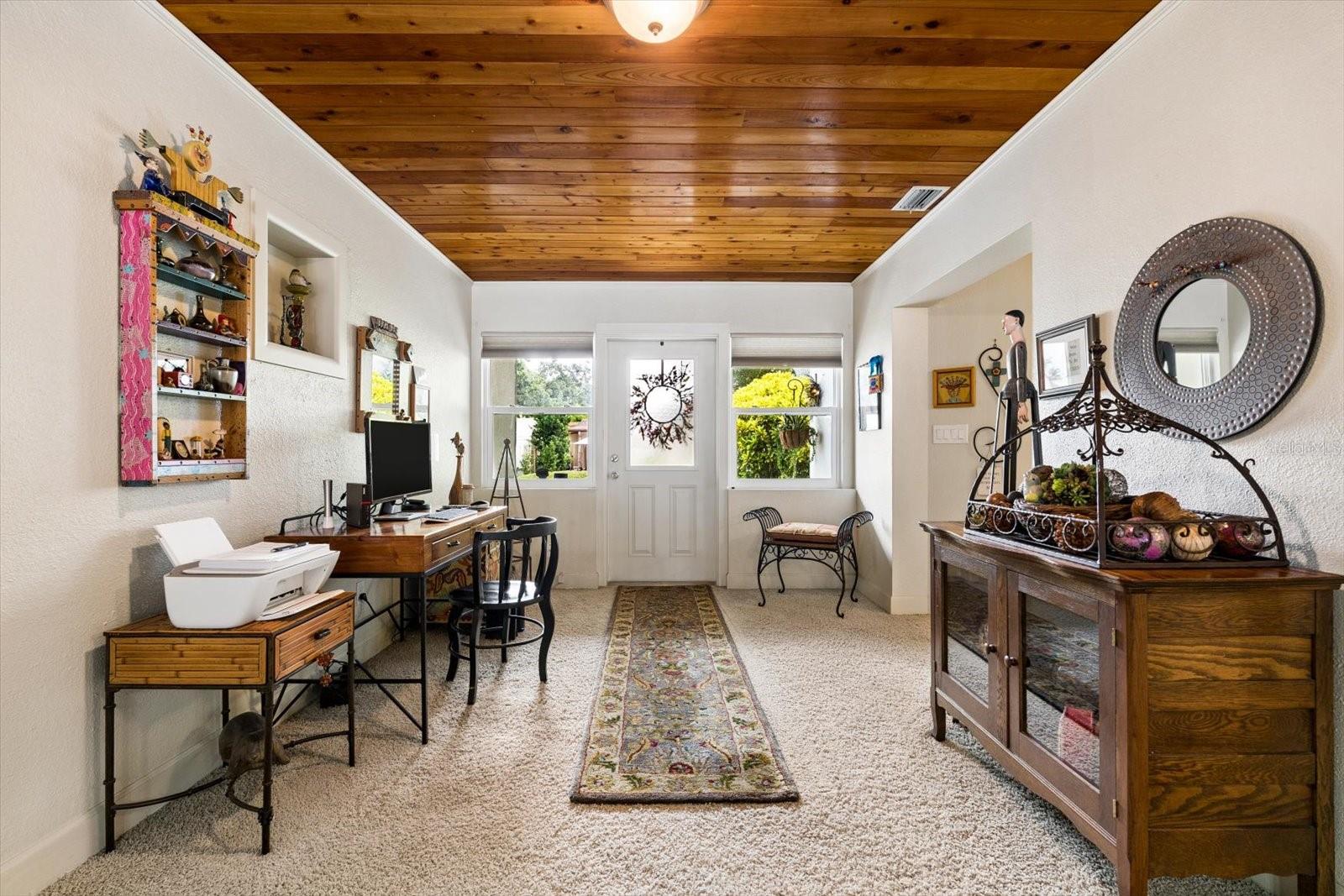 400 N CORONA AVE — photo 4