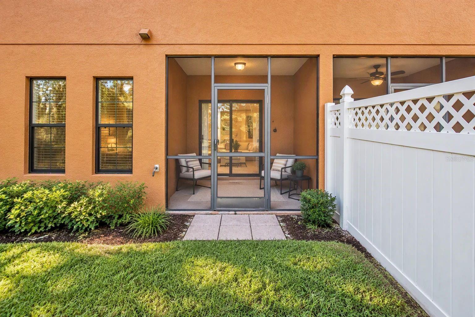 30119 MOSSBANK DR — photo 11