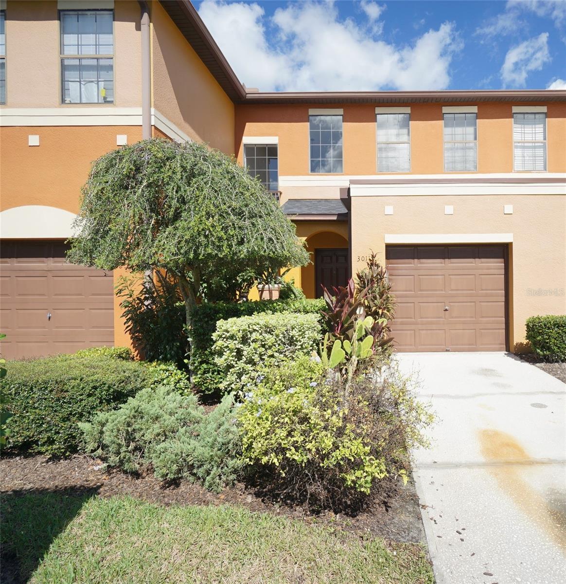 30119 MOSSBANK DR — photo 2