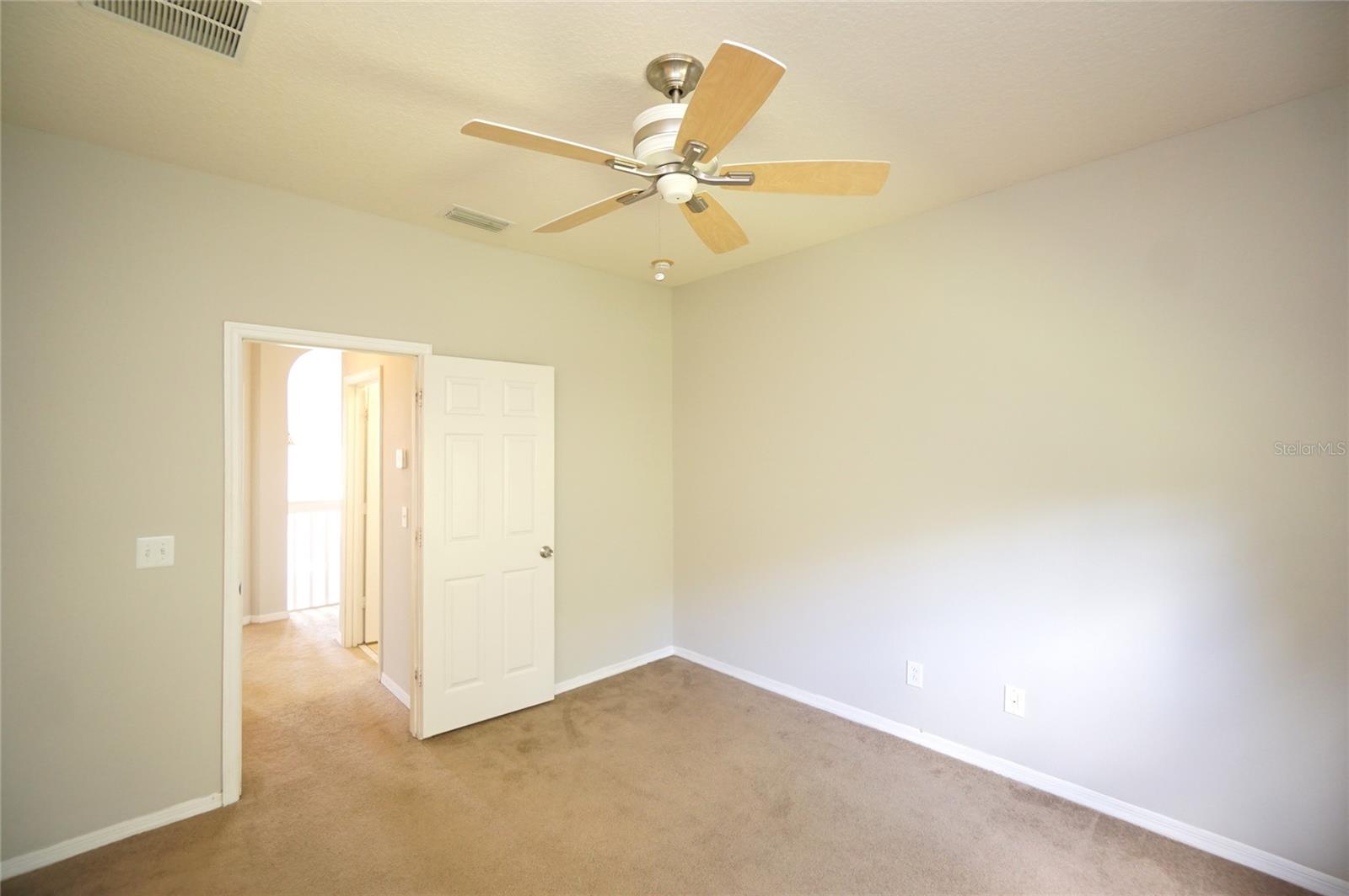 30119 MOSSBANK DR — photo 10