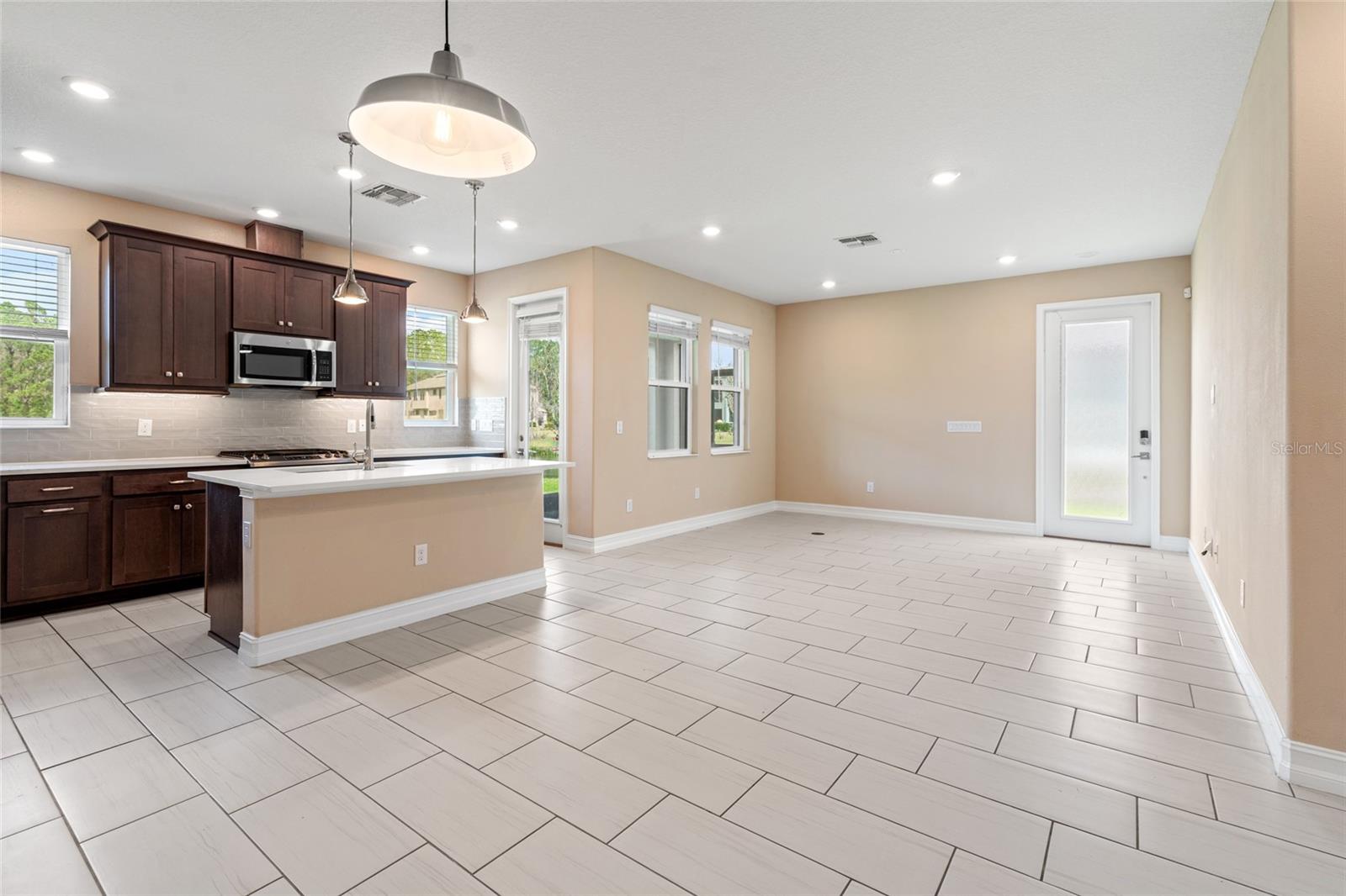 4896 SAN MARTINO DR — photo 9