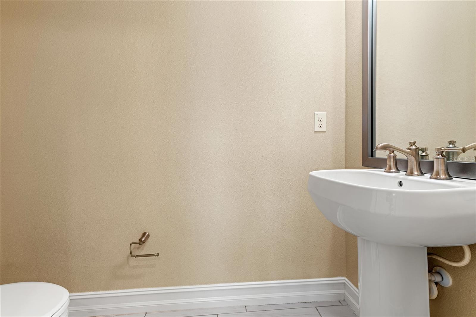 4896 SAN MARTINO DR — photo 26