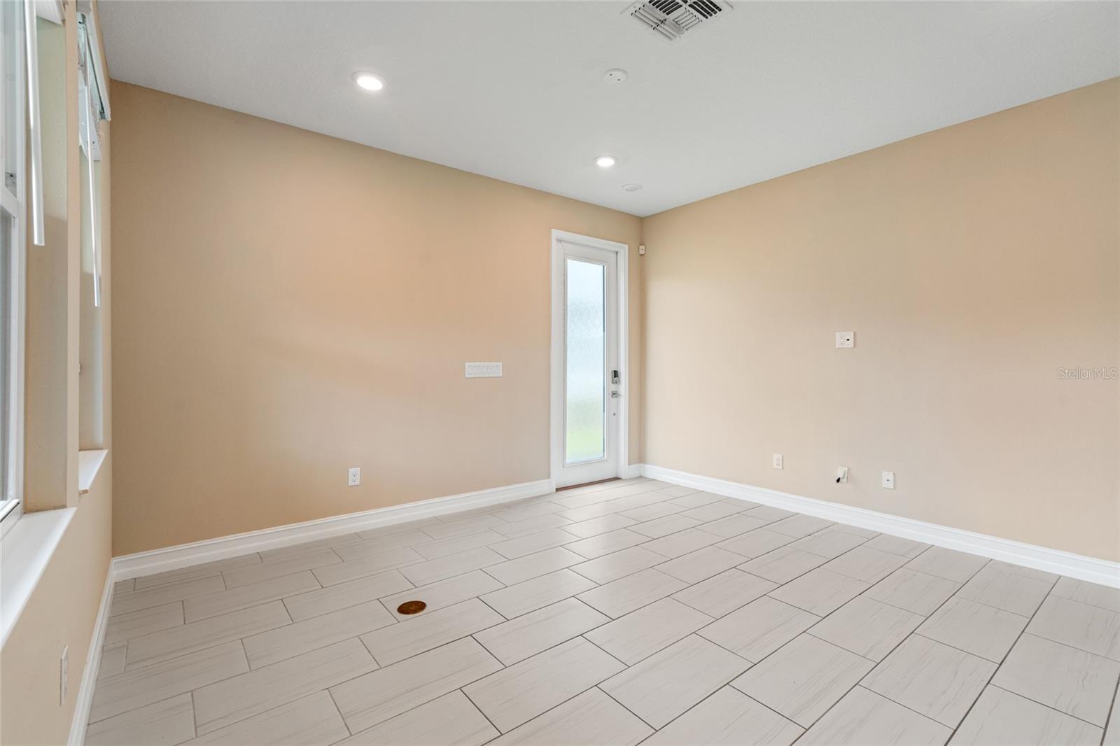 4896 SAN MARTINO DR — photo 28