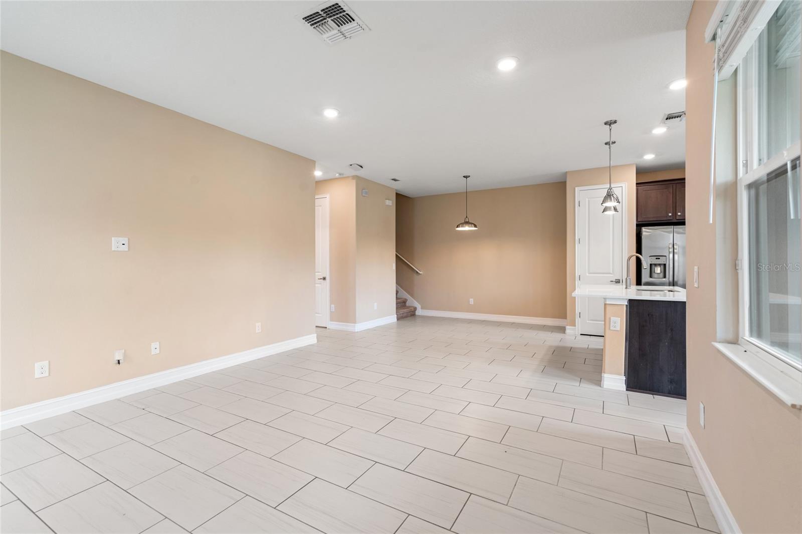4896 SAN MARTINO DR — photo 11