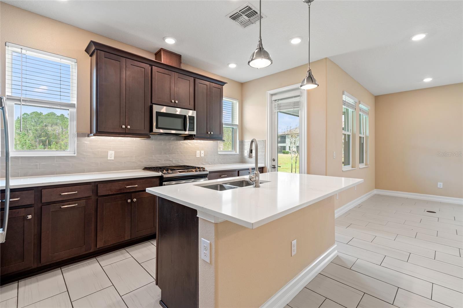 4896 SAN MARTINO DR — photo 7
