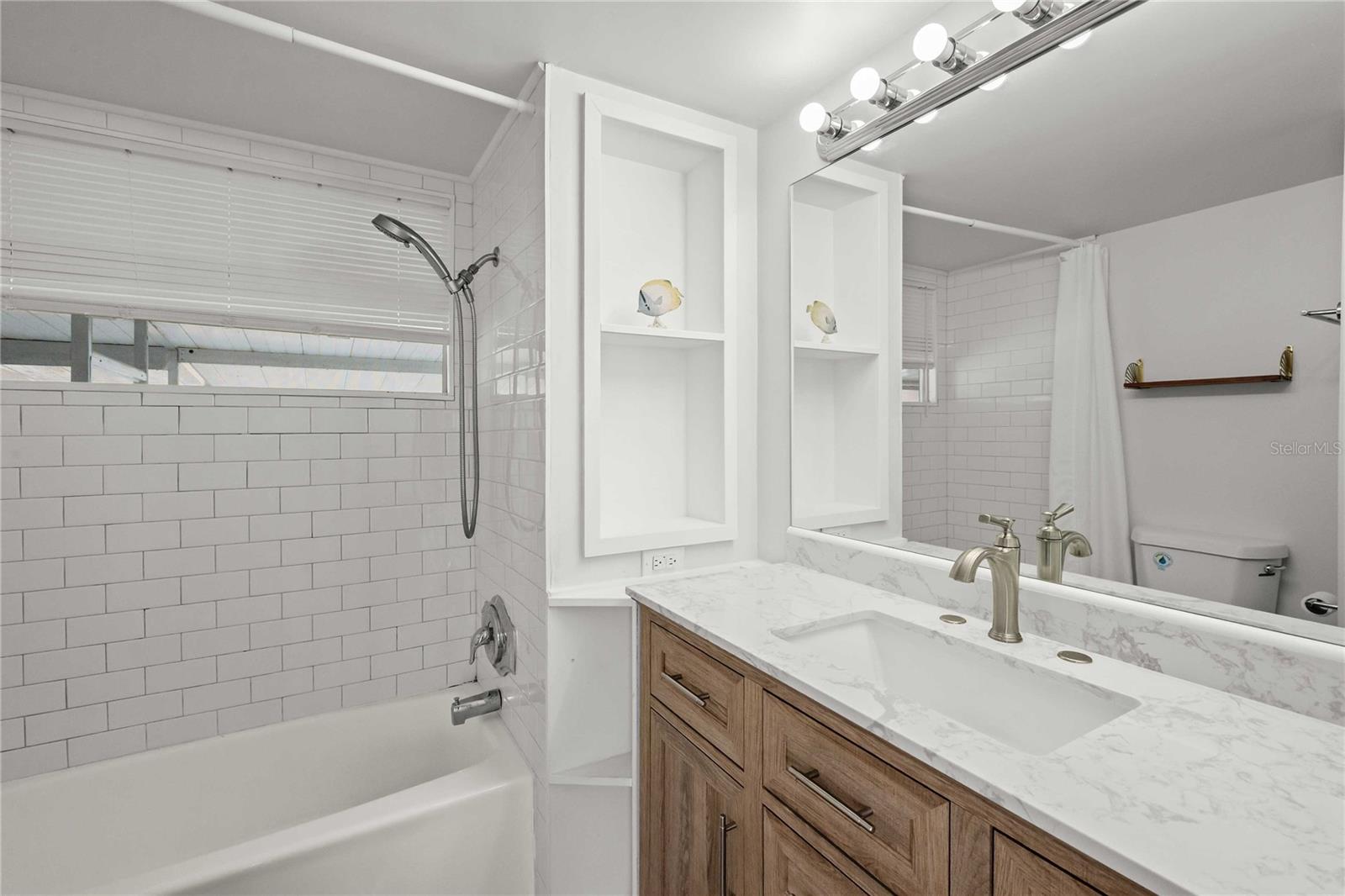 37234 CAROL AVE — photo 16