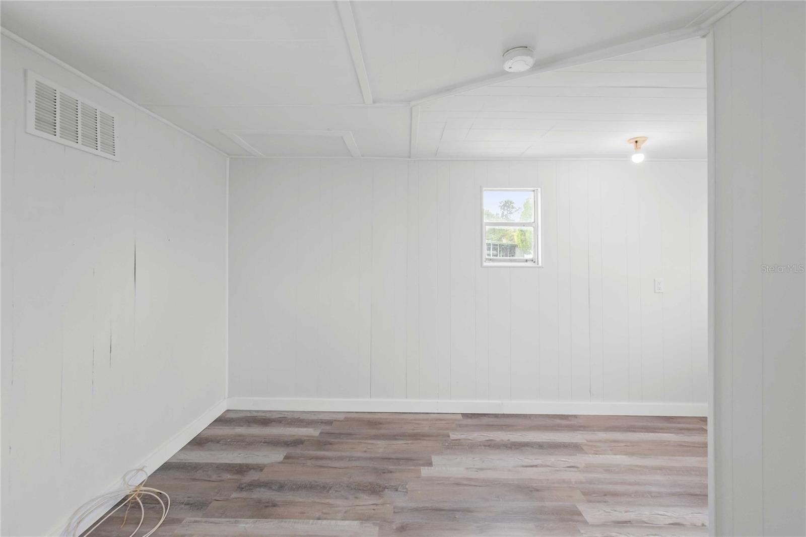 37234 CAROL AVE — photo 35