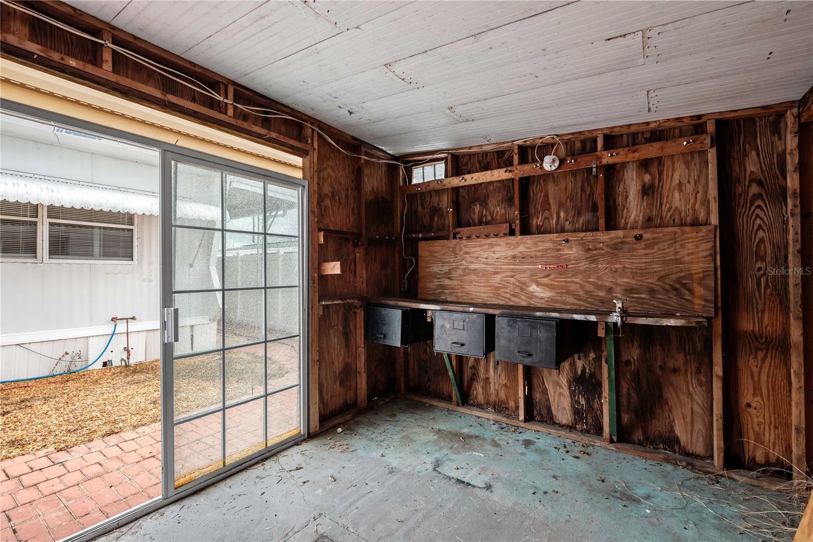 37234 CAROL AVE — photo 37