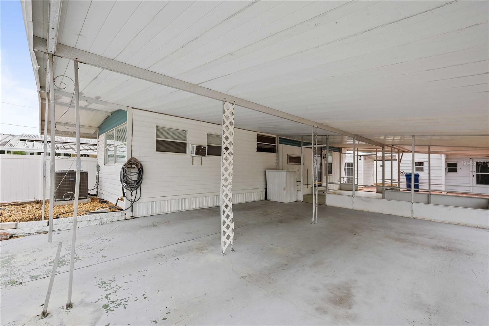 37234 CAROL AVE — photo 4
