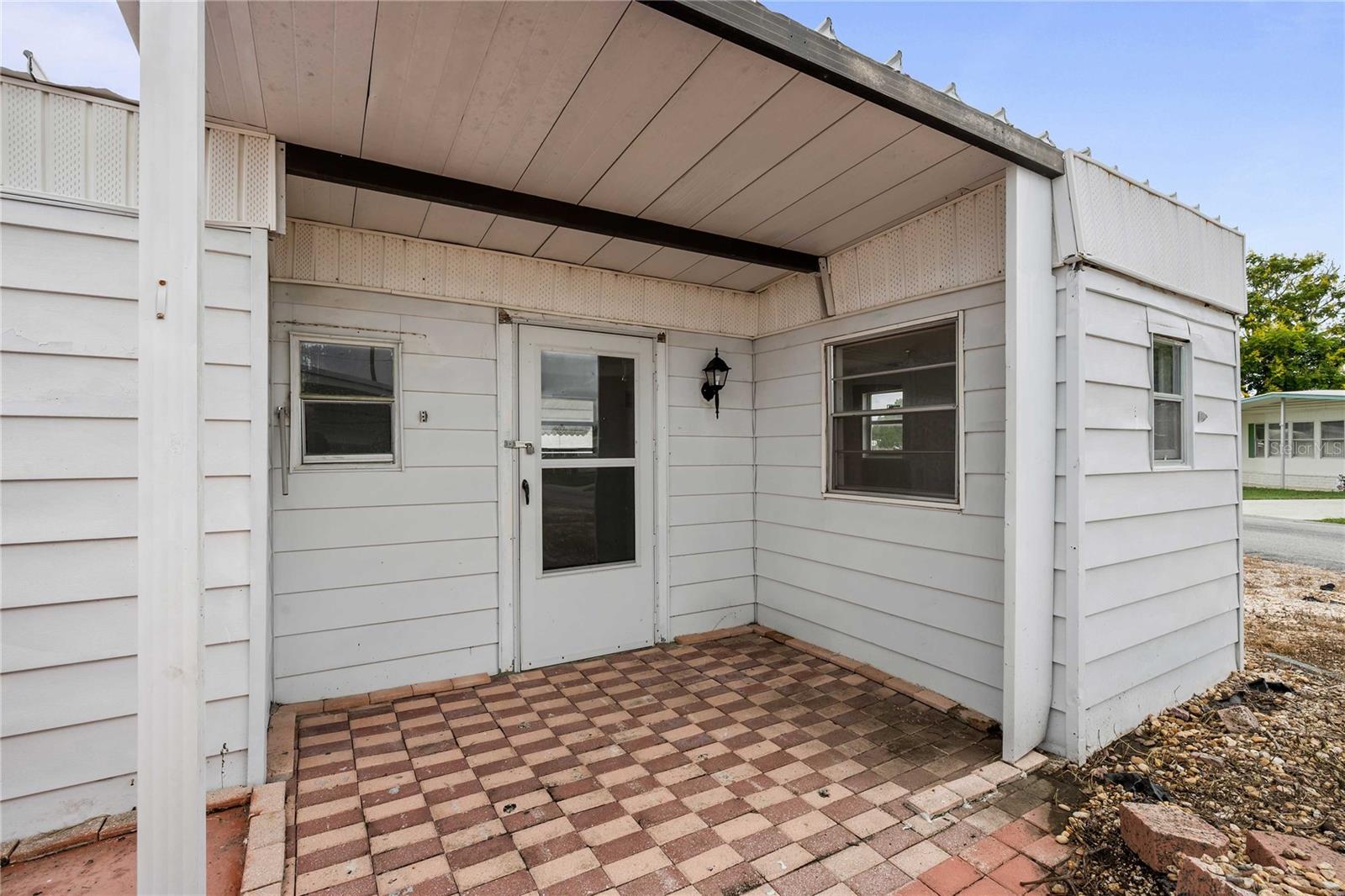 37234 CAROL AVE — photo 30
