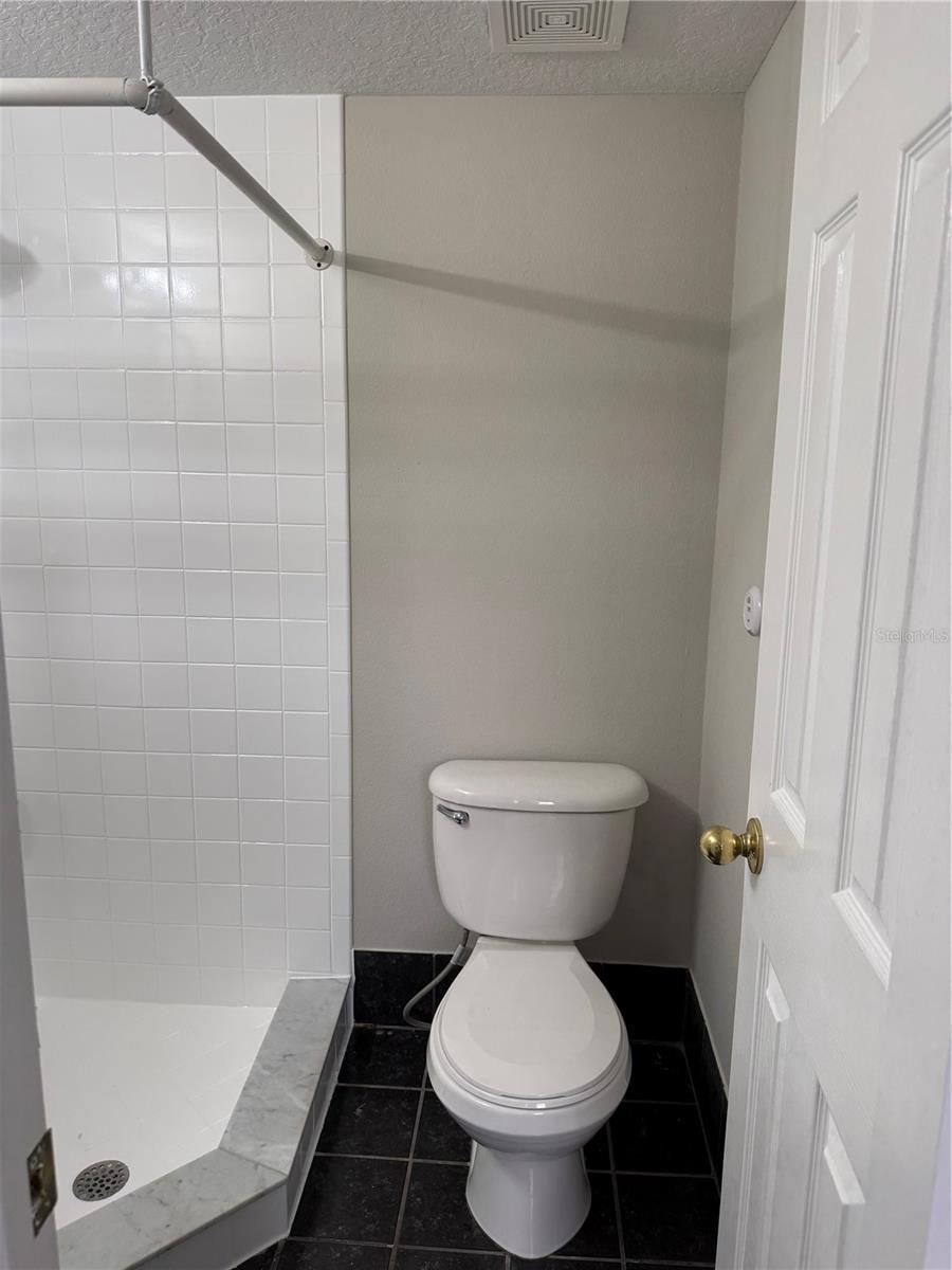 1301 S HOWARD AVE #C25 — photo 18