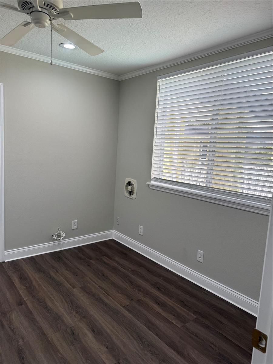 1301 S HOWARD AVE #C25 — photo 12