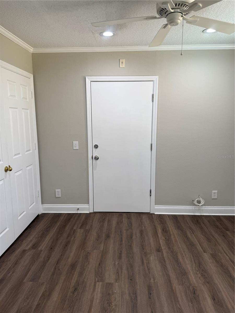 1301 S HOWARD AVE #C25 — photo 11