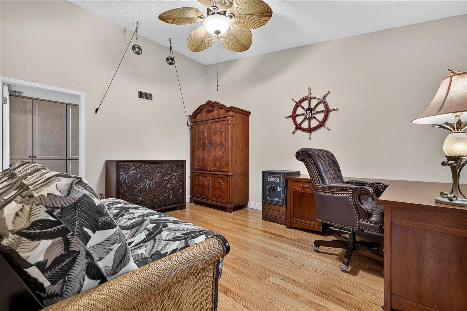 11800 PARK BLVD #507 — photo 21