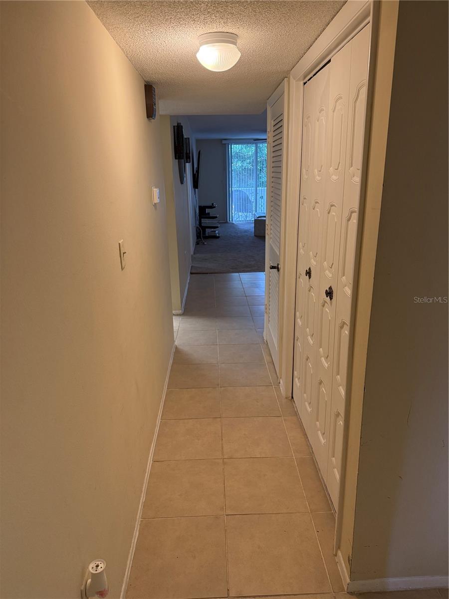 1009 PEARCE DR #206 — photo 2