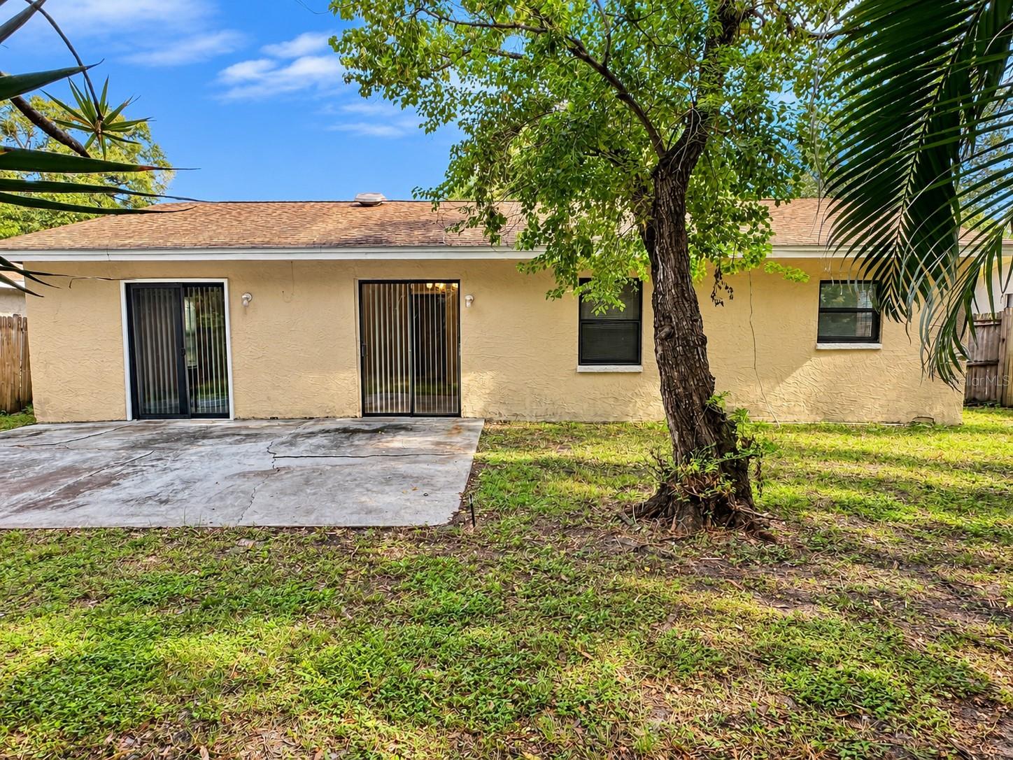 2821 EAGLE RUN CIR S — photo 17