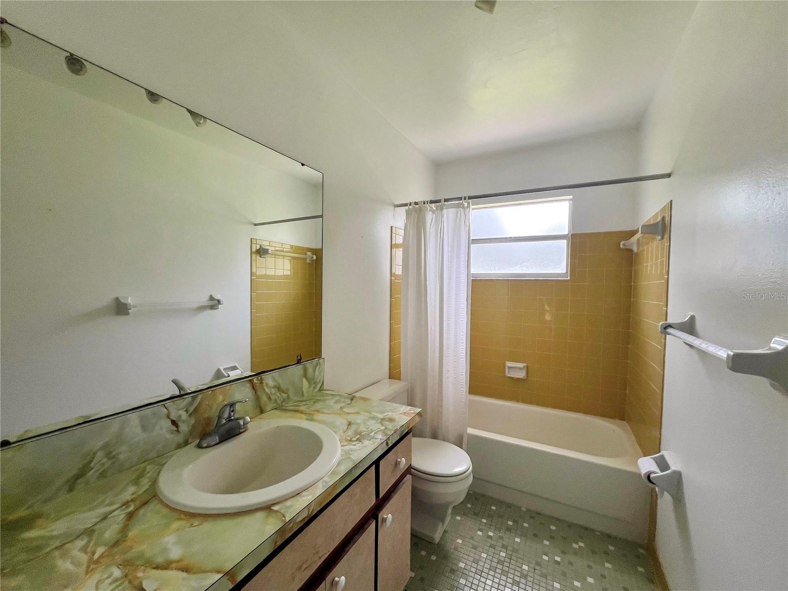4205 34TH AVENUE DR W — photo 6