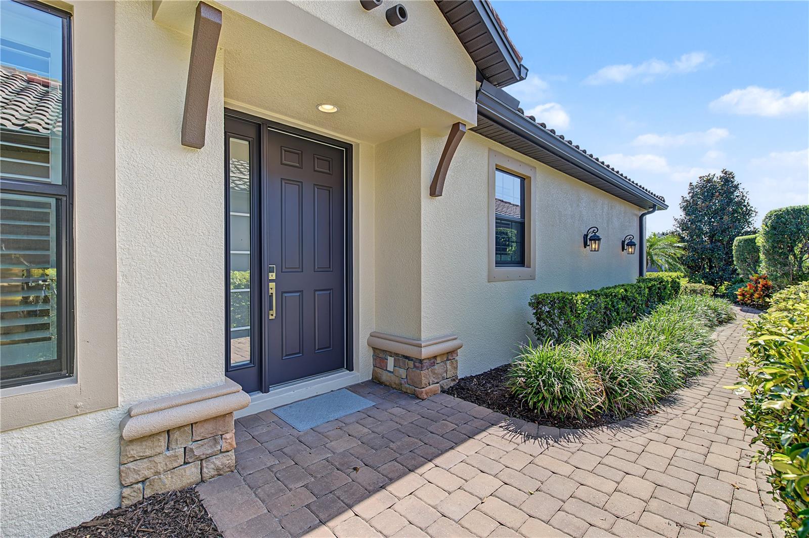 11435 CALLISIA DR — photo 10
