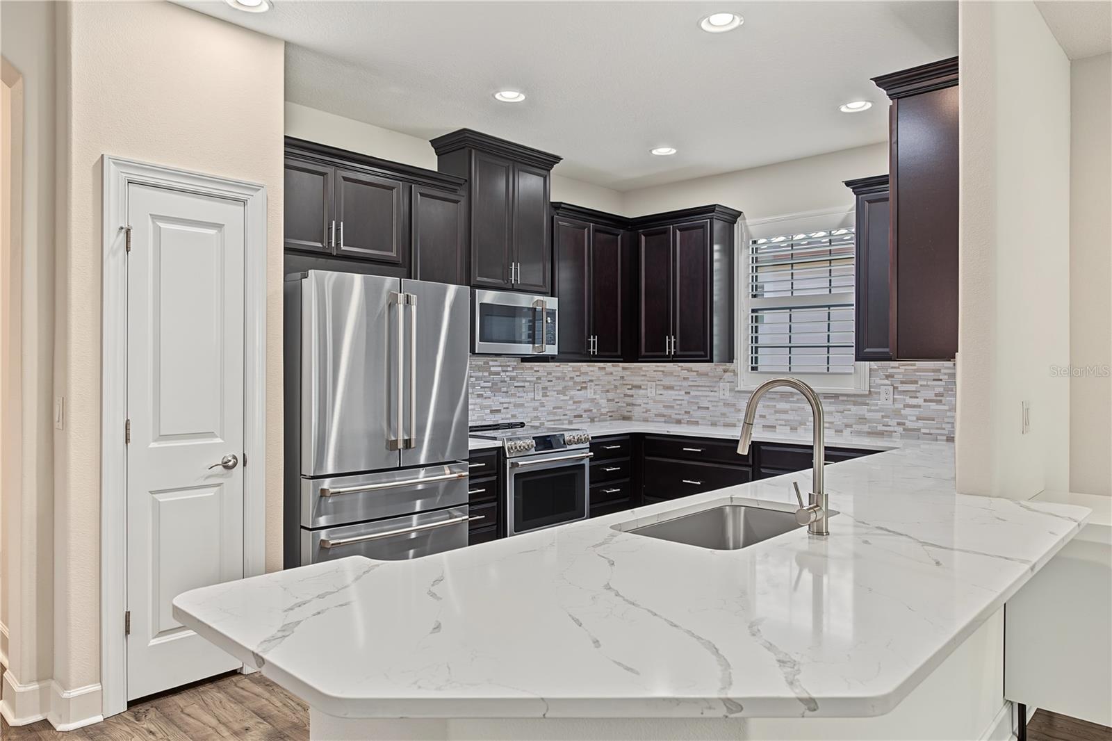 11435 CALLISIA DR — photo 16