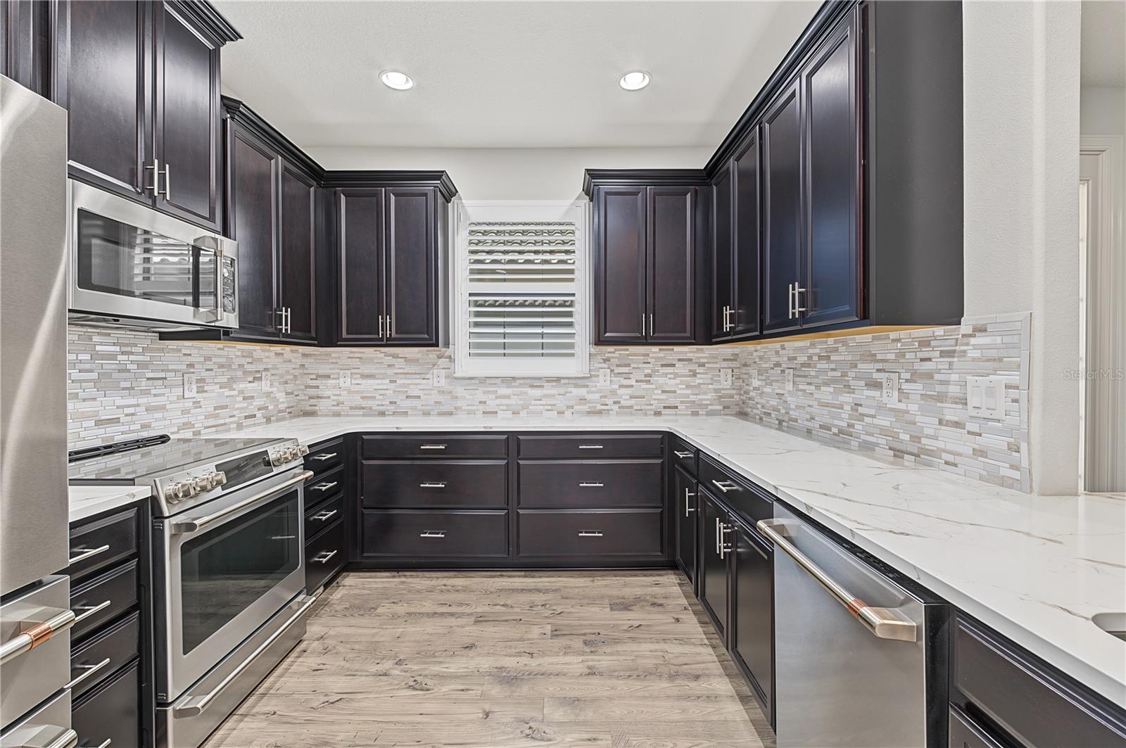 11435 CALLISIA DR — photo 18