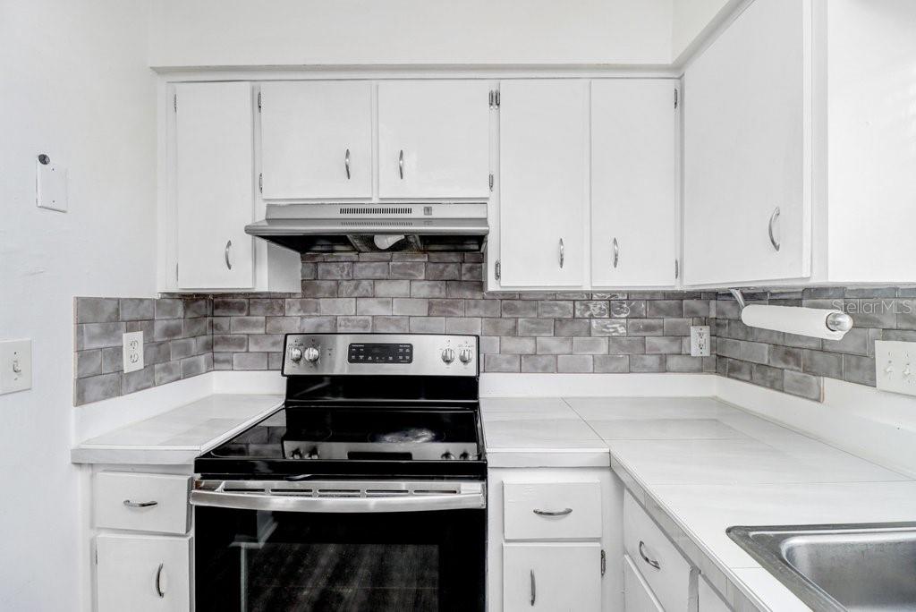 7210 N MANHATTAN AVE #2523 — photo 3